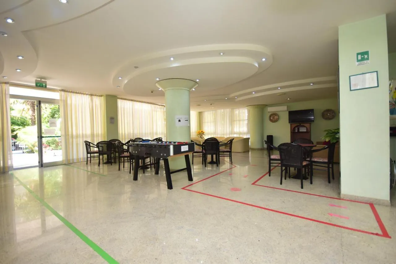 **  Hotel Como Rimini Italy