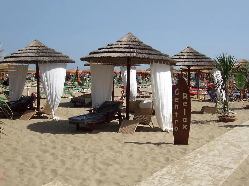 Hotel Como Rimini 2*,